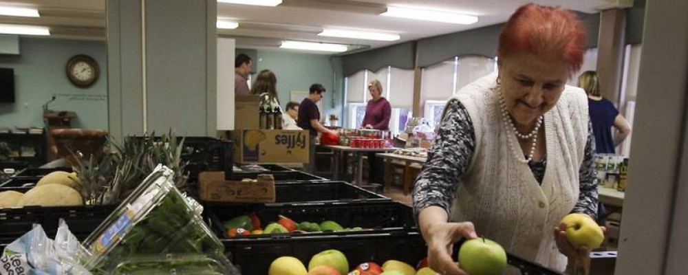 Pantry's mini market brings grocery convenience to Wheaton seniors